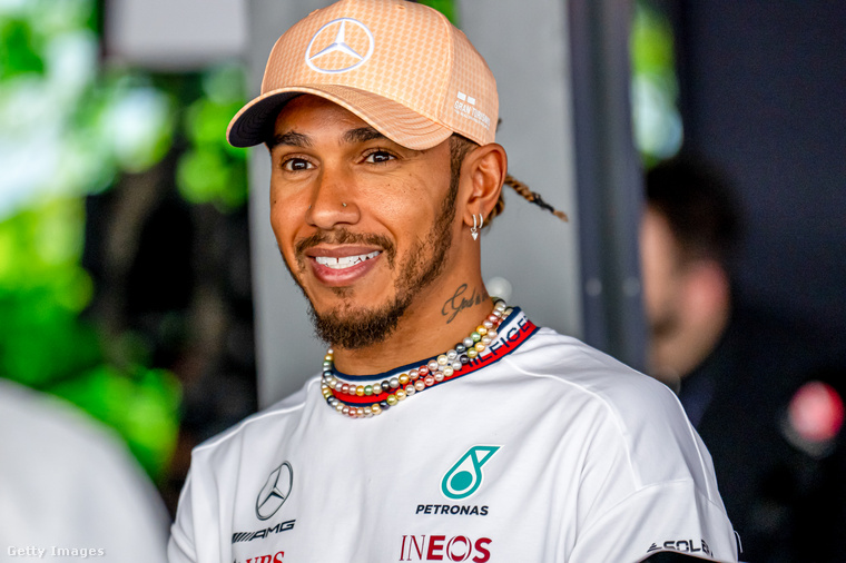 Lewis Hamilton 2017-ben döntött a növényi étkezés mellett a nagyipari állattenyésztés miatt