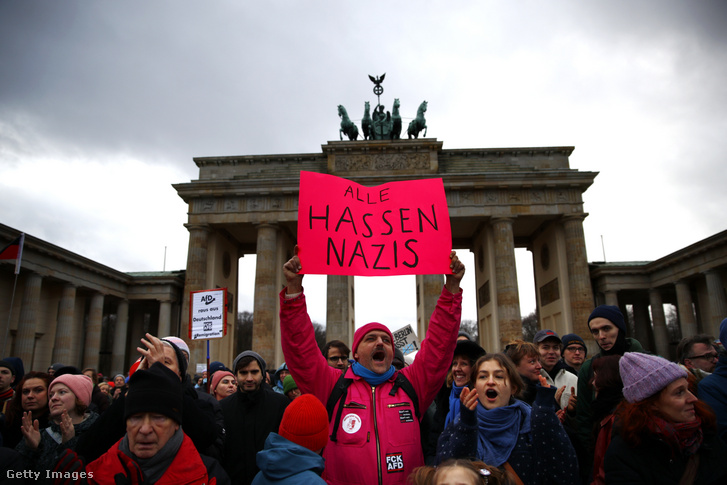 AfD ellenes tüntetés Berlinben 2024. január 14-én