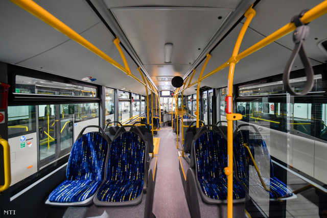 A sofőrök ülései is üresek lesznek, nem csak a buszok, sztrájkba kezdenek a Volán alkalmazottai