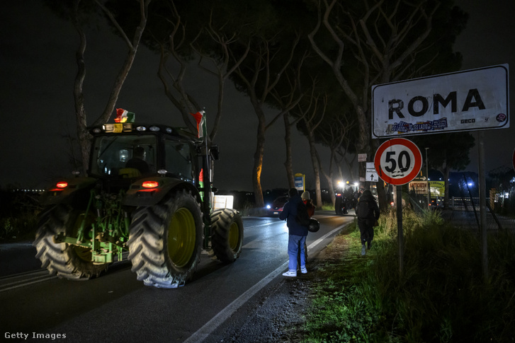 Tüntető olasz gazdák Rómában 2024. február 5-én