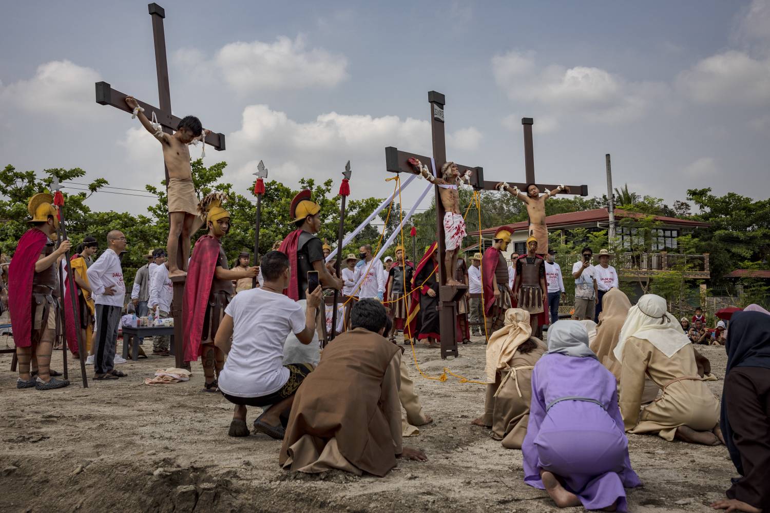 A keresztre feszítés hagyománya a Fülöp-szigeteken
