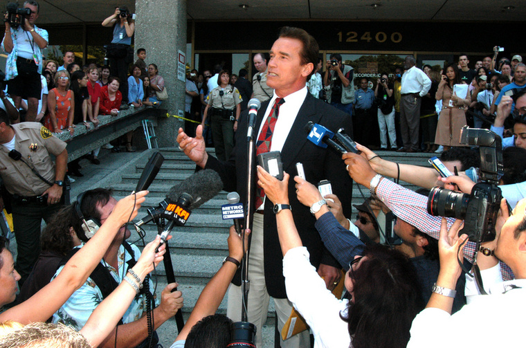 A Terminátor&nbsp;című filmsorozattal világhírűvé vált Arnold Schwarzenegger a színészet után a politikai pályát választotta, és Kalifornia 38