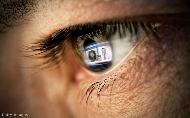 A Facebookot is érintő újításban a Meta az AI által generált képeket képes észlelni