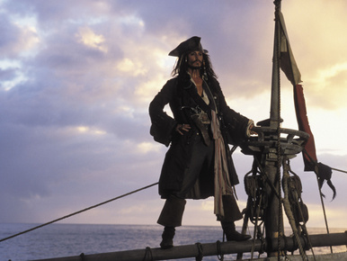 Egy színésznő veheti át Johnny Depp szerepét a Karib-tenger kalózaiban