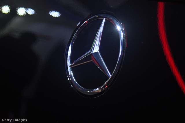 A Mercedes az ülésfűtés hibája miatt hívja vissza egyes autóit
