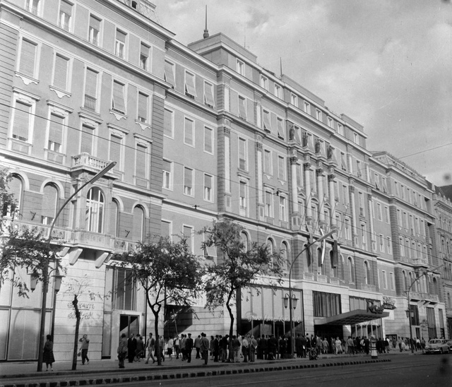 Így nézett ki a szálloda az 1961-es felújítás után
