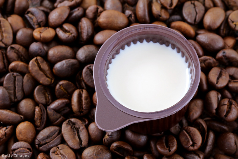 A kávétejszínek növelik a szívbetegségek kialakulásának kockázatát. (Fotó: sasimoto / Getty Images Hungary)