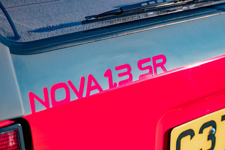 A Nova modellnév is GM védjegy, (ahogy később látni fogjuk) Amerikában is használták