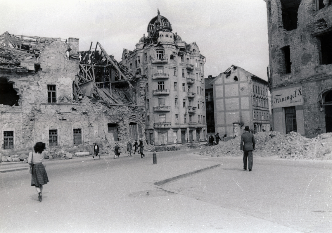 A régi János-kórház romjai 1945-ben