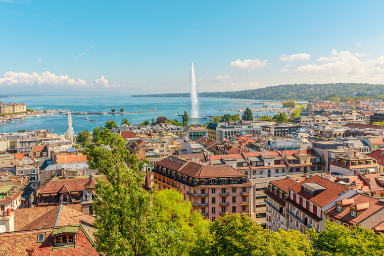 A negyedik helyet Genf, Svájc lenyűgöző városa foglalja el, amelyet a légi felvételek különleges szépségben mutatnak be
