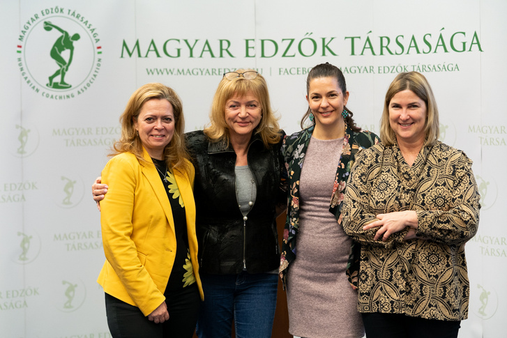 Balról: Megyeriné Szabó Anita, Dr. Soós Ágnes, Dr. Kiss Marianna és Dr. Vannai Judit