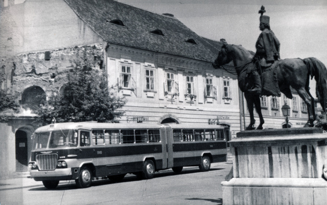 Egy Ikarus IC 622 Budapesten, az 1960-as években