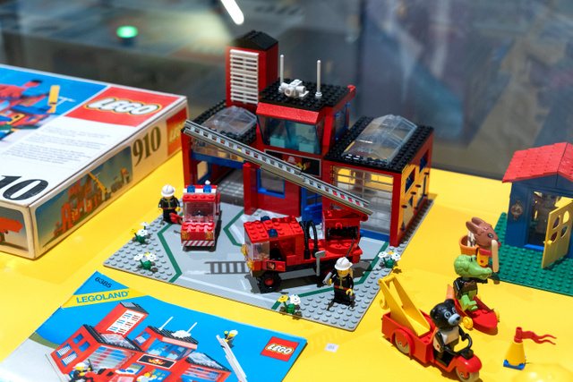 A retró játékok szerelmeseinek biztosan ismerős a Lego tűzoltóállomás