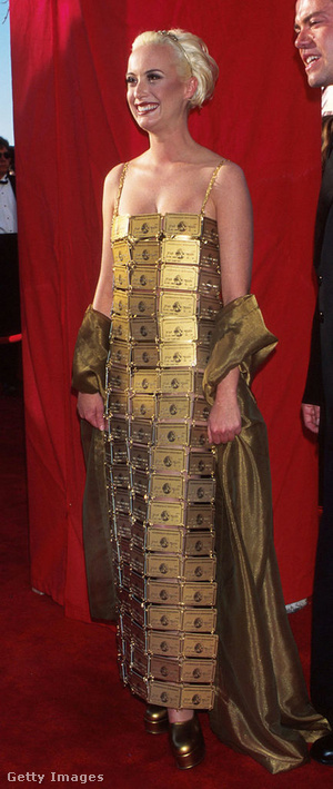 Nehéz lett volna fazonra igazítani ezt az Oscar-ruhát