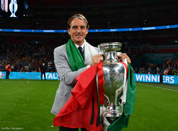 Roberto Mancini Európa-bajnoki címig vezette Olaszországot