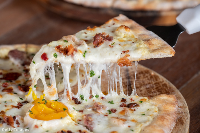 A túlzásba vitt pizzafogyasztás nem segít agyunk egészségének megőrzésében