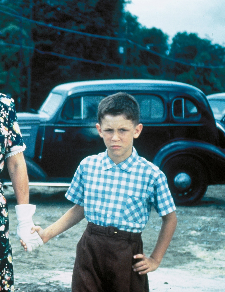Michael Conner Humphreys 9 évesen játszotta a filmben a gyermek Forest Gumpot