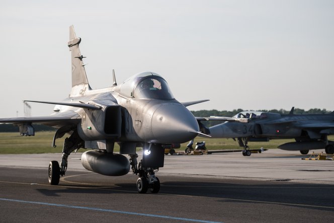 Videón a lezuhant Gripen vadászgép, hatalmas füstöt lehetett látni mindenhol