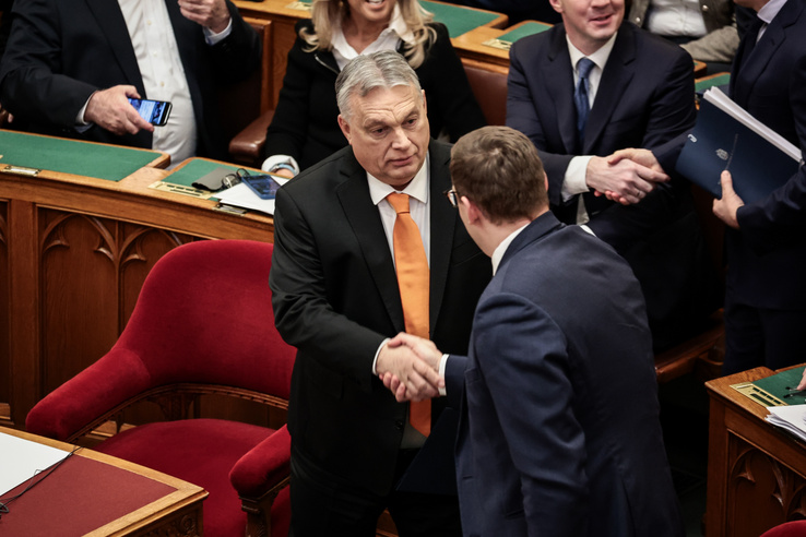 Orbán:  Egy elnökválasztást úgy kell megoldani, hogy még átmeneti zavar se keletkezzen