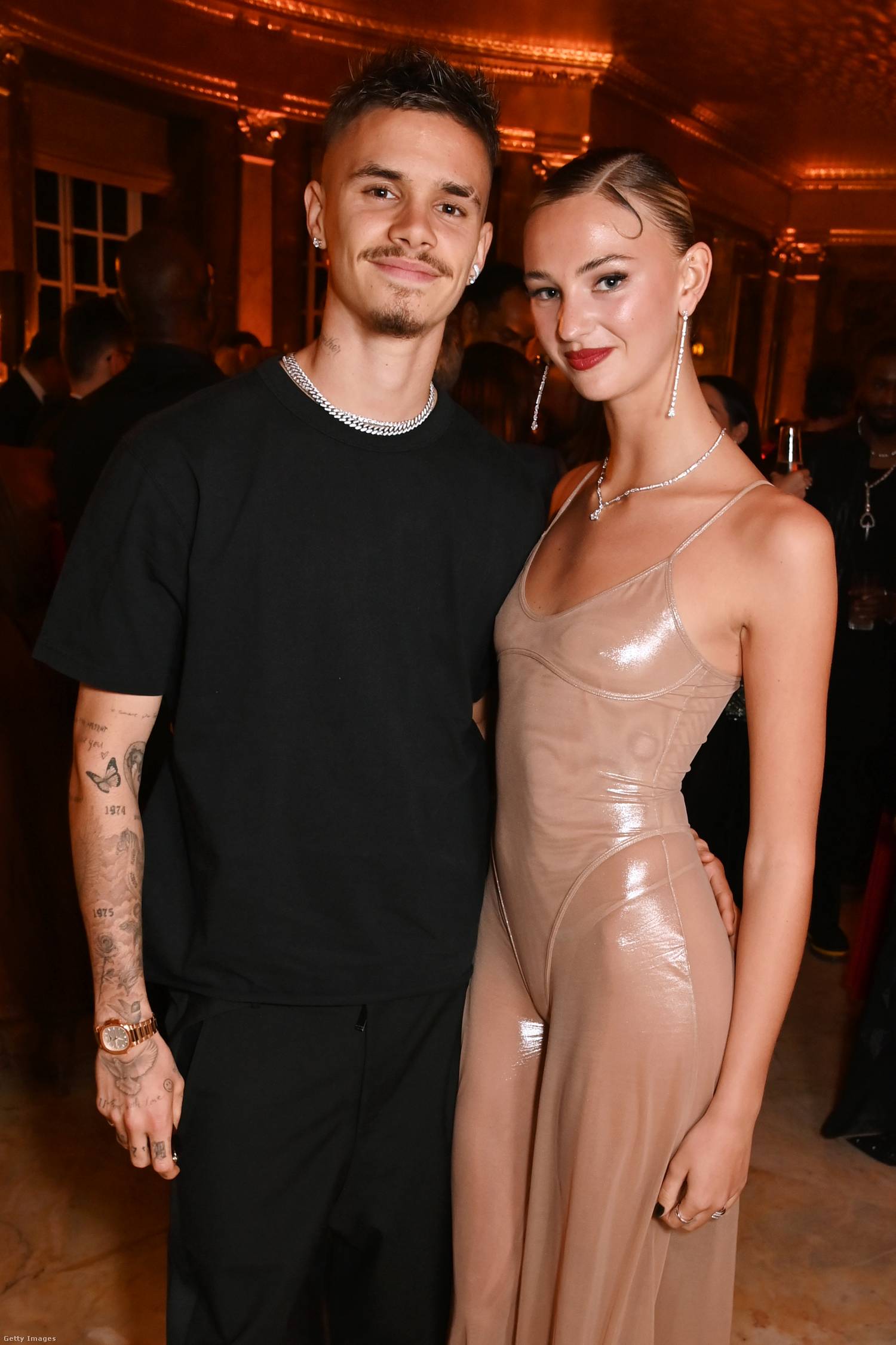 Romeo Beckham és Mia Regan legutóbb tavaly decemberben mutatkozott együtt a londoni British Fashion Awardson.