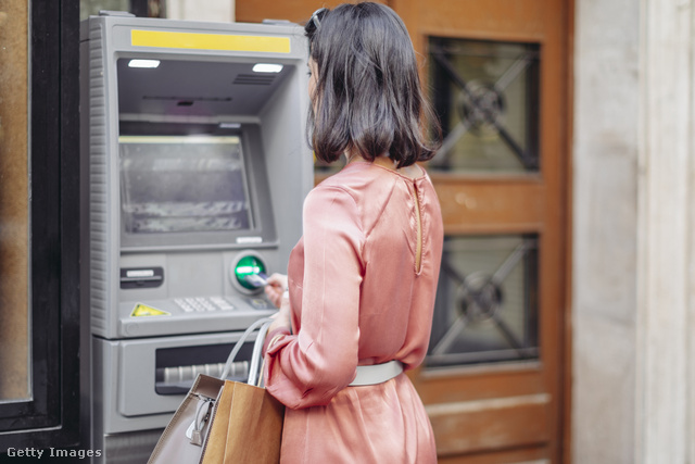 A kistelepüléseken nem létesül majd annyi ATM, így készpénzt felvenni sem lesz feltétlenül egyszerű