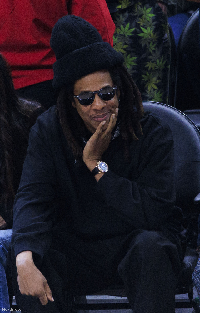 Jay-Z a Los Angeles Clippers Los Angeles Lakers elleni meccsén tűnt fel