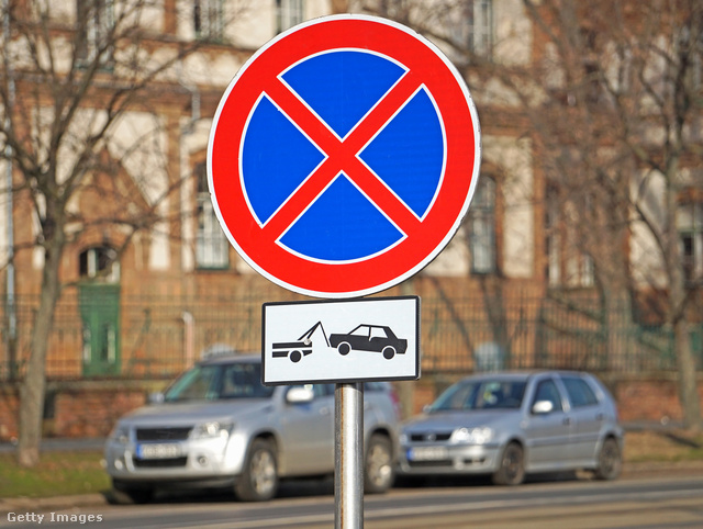 Tilosban parkolásért elméletileg nem is lehetne pótdíjat szedni