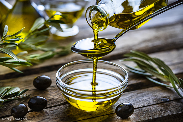 A szűz és extraszűz olívaolaj kifejezetten jót tesz az egészségünknek