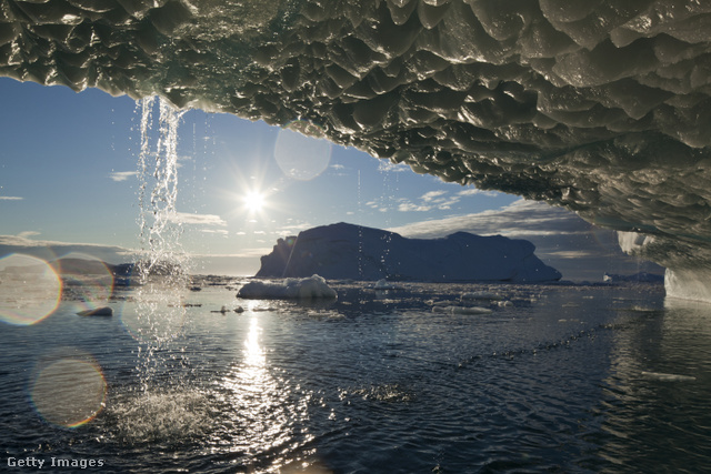 A grönlandi jég olvadása sincs jó hatással a nyári melegre