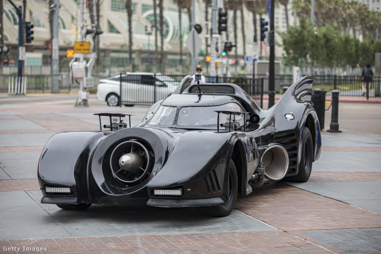 A Heilbronnban lévő fő vámhivatal megerősítette az Autobild számára, hogy valóban Batman legendás járművéről van szó, amely most engedélyt kapott, hogy Németország földjére lépjen. (Fotó: Daniel Knighton / Getty Images Hungary)