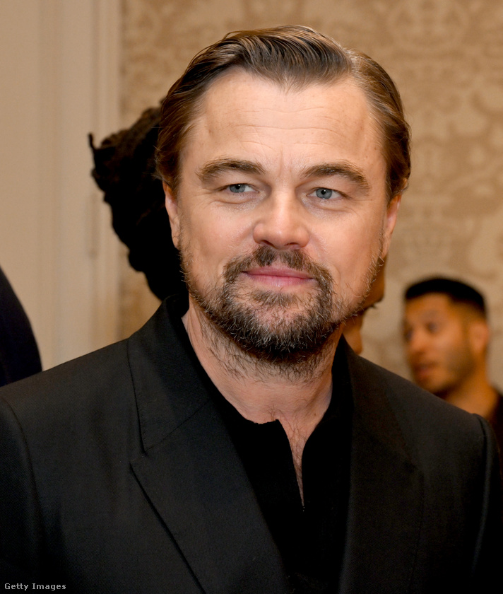 Leonardo DiCaprio, a hetedik helyen áll 14,76 milliárd forinttal, ami a Megfojtott virágok című film sikere mellett a színész Oscar-díjas karrierjének további megerősítése