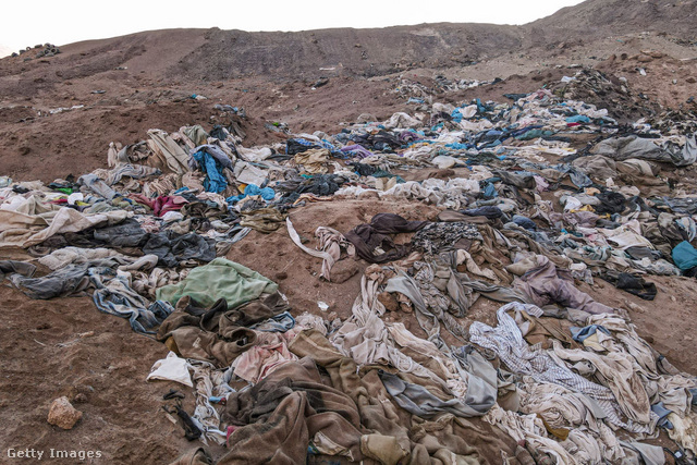 A chilei Atacama-sivatag mai állapotán jól tetten érhetők a fast fashion okozta természeti károk