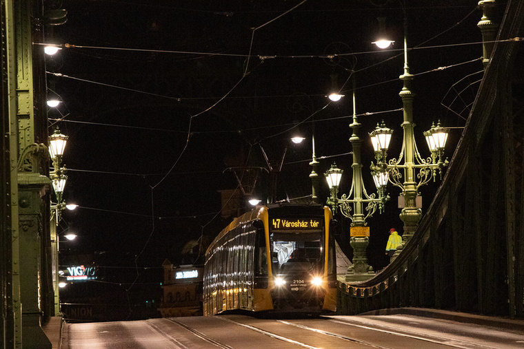 Ilyen 47-es villamost még nem látott Budapest.