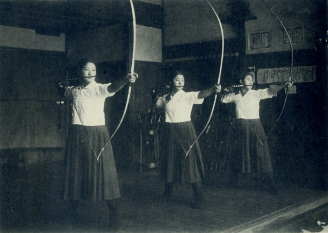 Japán iskoláslányok 1939-ben