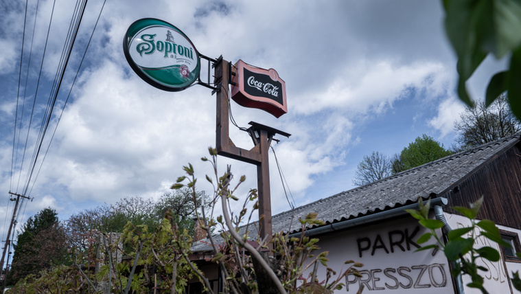 Nem tudják, milyen rontás kerítette hatalmába őket