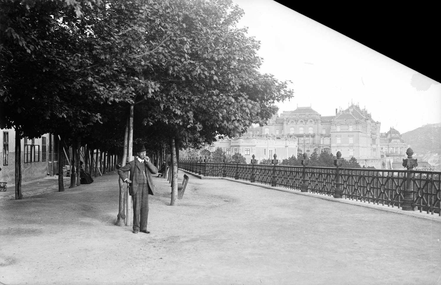 A sétány 1908-ban.