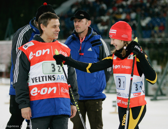 Olaf Thon és csapattársa Julia Pieper 2007-ben, a gelsenkircheni Veltins Arénában