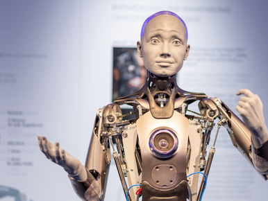A legfejlettebb robotot faggatták Istenről, válasza mindenkinek meglepetést okozott