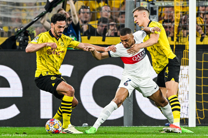 Mats Hummels, Kylian Mbappe és Nico Schlotterbeck