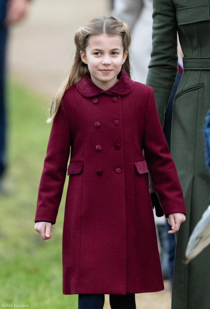 Sarolta hercegnő hétévesen a 2022