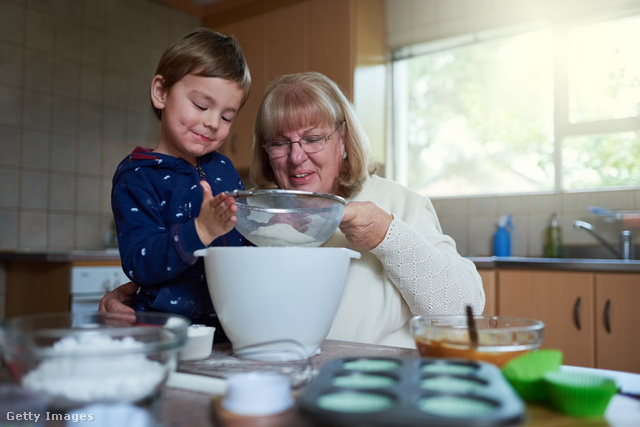 A kedvezményes nyugdíj lehetősége a nagymamák előtt is nyitva áll