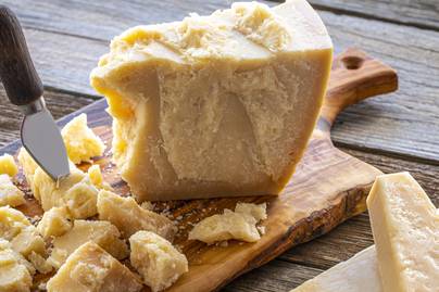 Így használd fel a parmezán sajt kérgét: bevált tippeket mutatunk