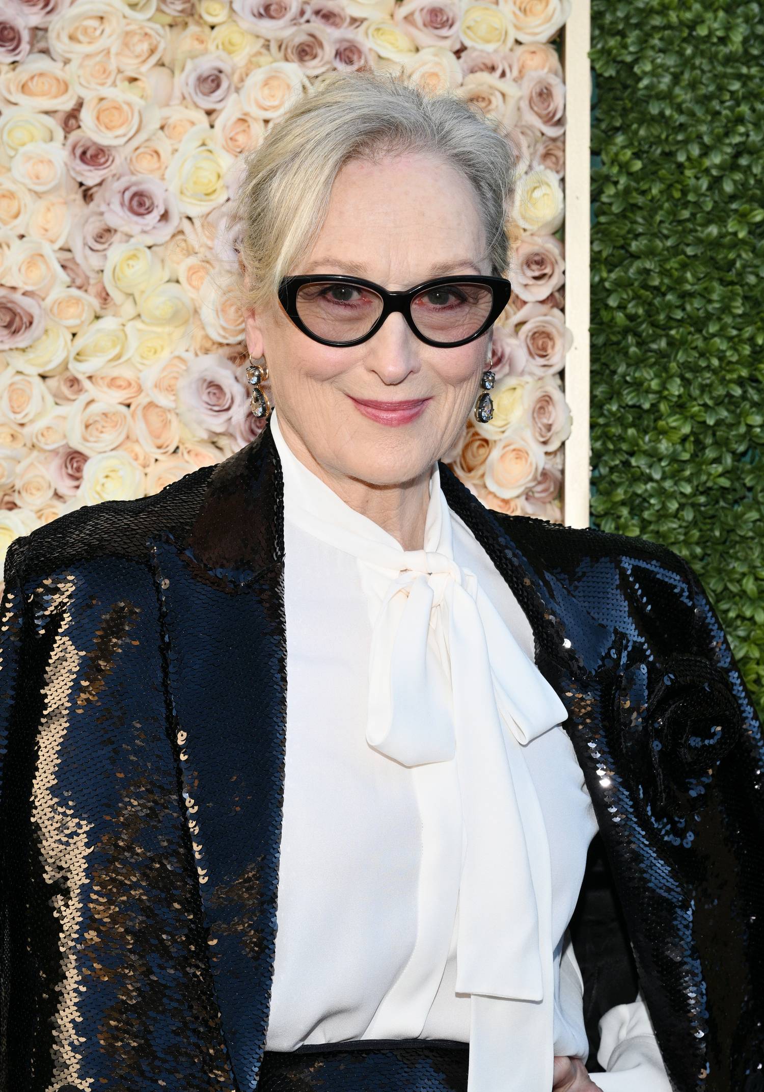 A 72 éves, gyönyörű színésznő, Meryl Streep az egész világot lenyűgözte tehetségével, nyitottságával és kedvességével. Talán ezért is nem gondolná róla senki, hogy valójában az introvertáltak táborát erősíti.