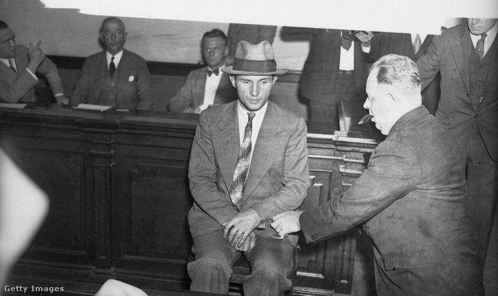 A Lindbergh-ügy egyetlen vádlottja és elítéltje: Bruno Richard Hauptmann. Az ítélet után halálra ítélték, villamosszékben halt meg