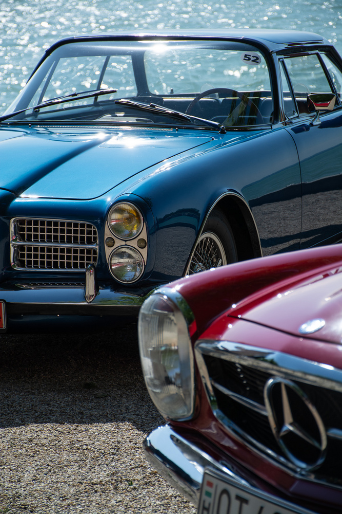 Legendák a Balatonnál: jól mutat együtt az 1963-as Facel Vega II és az 1968-as Mercedes-Benz 280 SL.