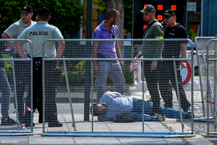 Egy személyt őrizetbe vesznek a Robert Fico szlovák miniszterelnök ellen elkövetett merénylet után.