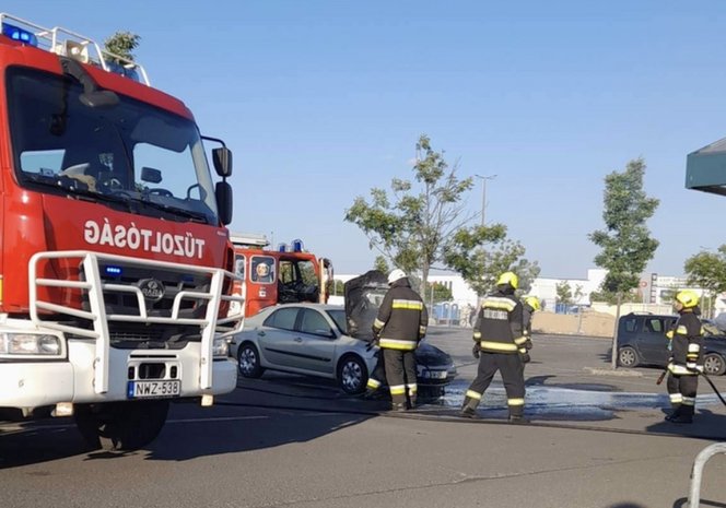 A lánglovagok nem észleltek bűncselekményre utaló jeleket.