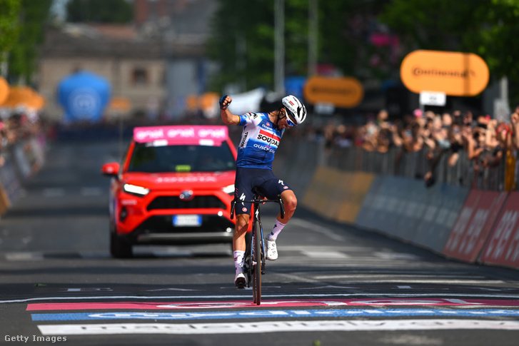 Julian Alaphilippe a Tour és a Vuelta után a Girón is nyert szakaszt