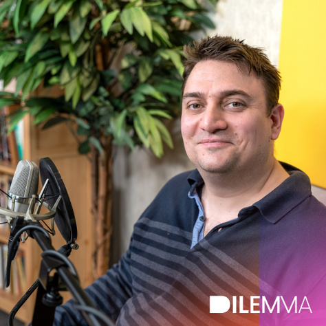 Hol rontjuk el? A bántó kommentek világát éljük?