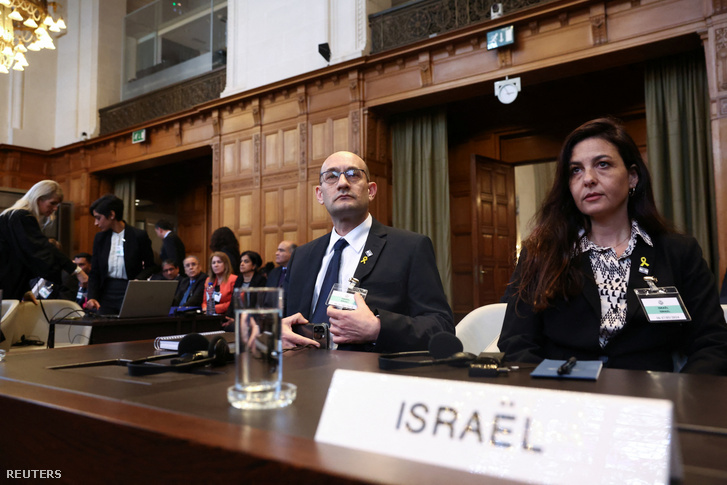 Gilad Noam és Tamar Kaplan Tourgeman a Nemzetközi Bíróságon (ICJ) Hágában, Hollandiában 2024. május 16-án